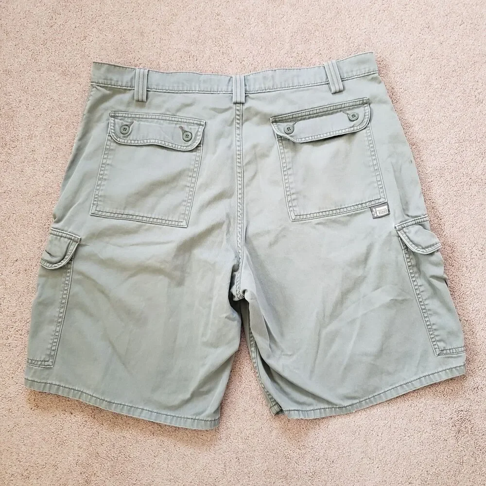 Vintage 90s Levi's Silver Tab Khakis Size 36 Mens Baggy Green Cargo Shorts Skate